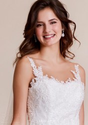 Νυφικό Lilly Collection 2018